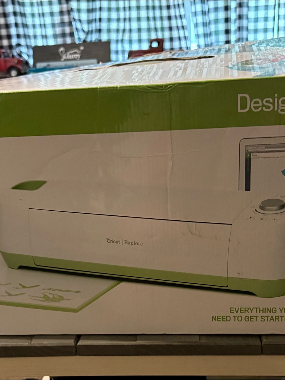 Cricut Explore Craft Cutting Machine in White and Lime Green